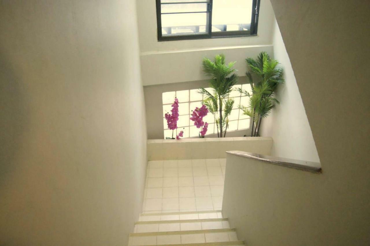 Enrico Hostel Patong Extérieur photo