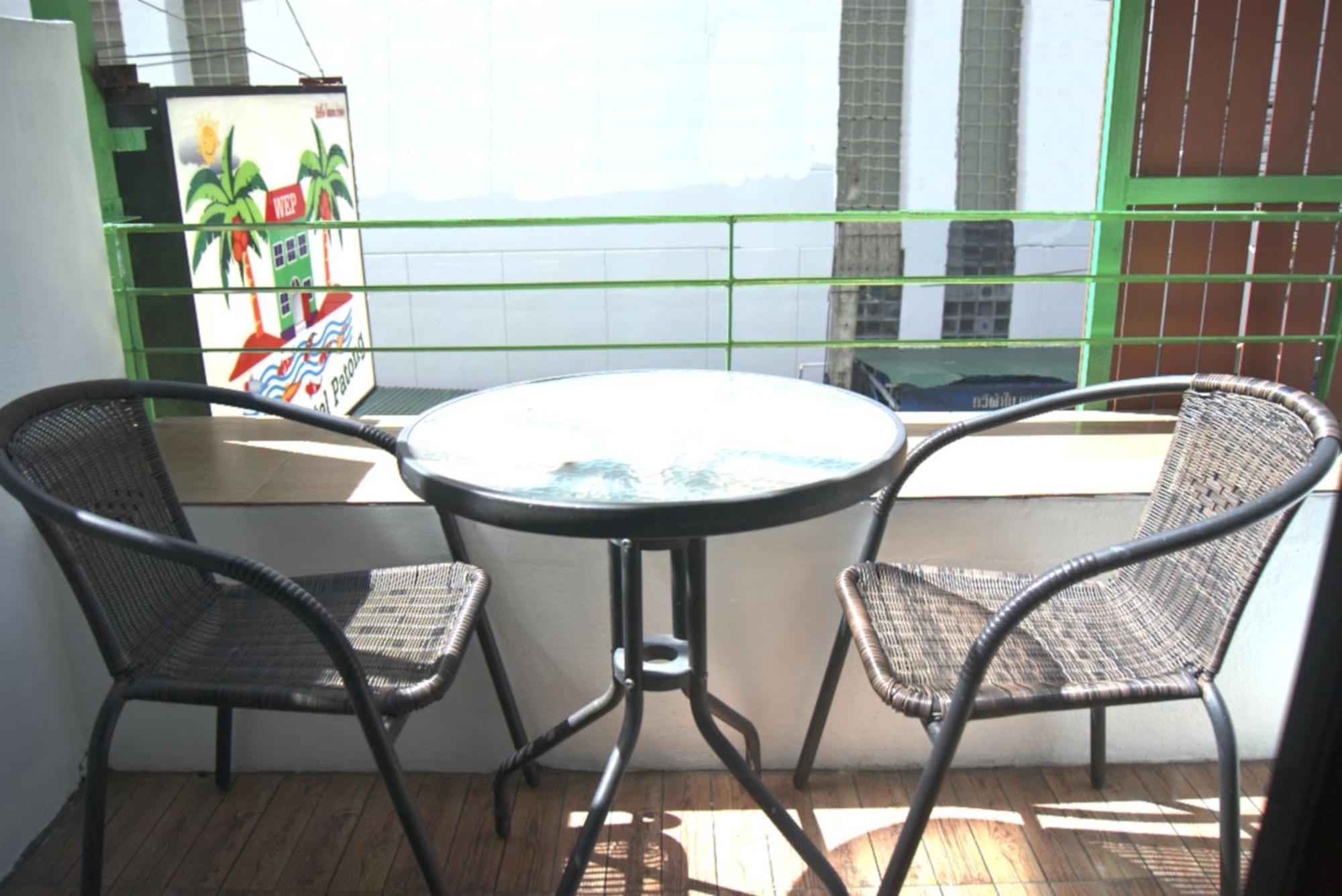 Enrico Hostel Patong Extérieur photo