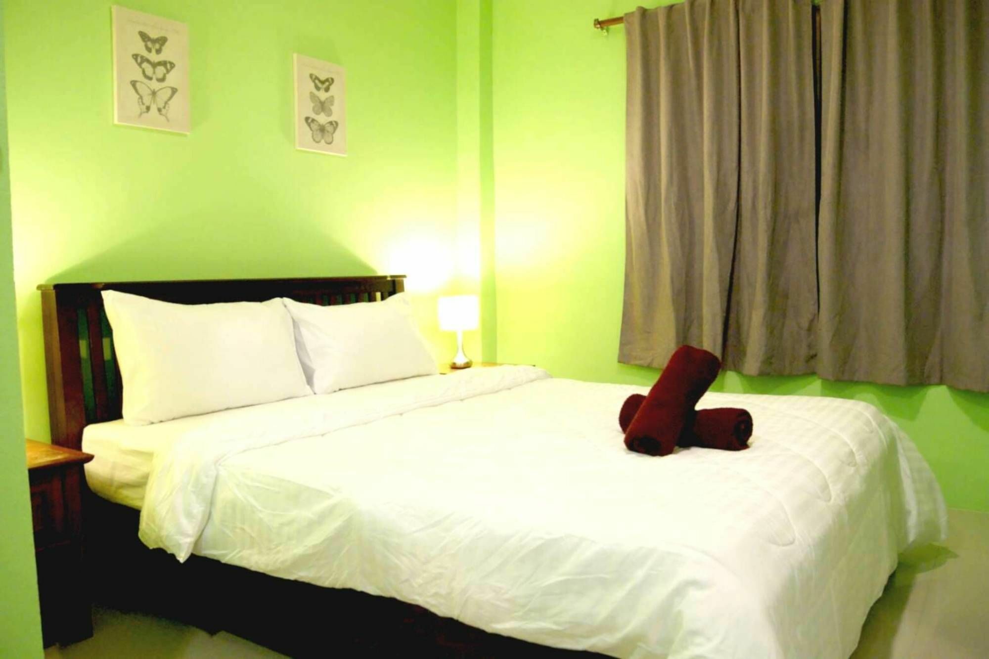 Enrico Hostel Patong Extérieur photo